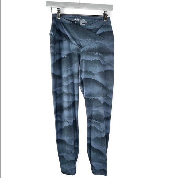 SOMA WKND 24/7 Women’s Blue Print Cropped Leggings Crossover Waist Size L - Picture 2 of 8